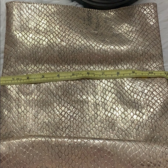 Urban Originals Metallic Flap Over Shoulder Bag - Picture 13 of 14